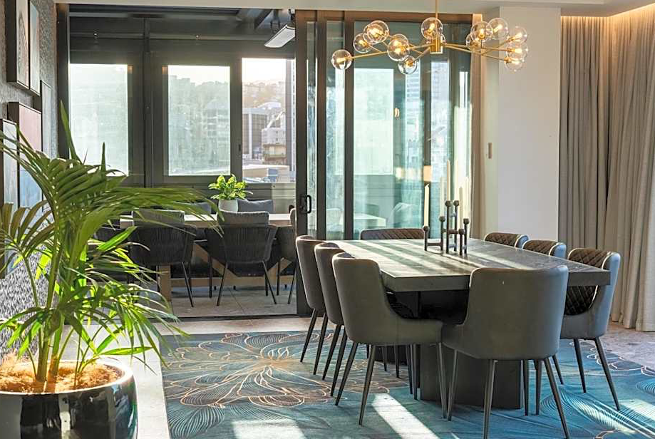 Penthouse dining